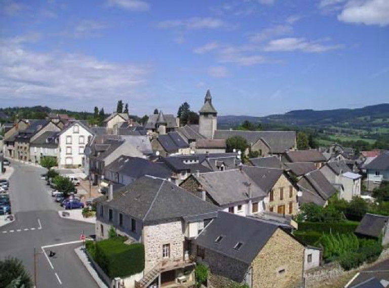 Vue aérienne de Chamberet, Corrèze (19)
